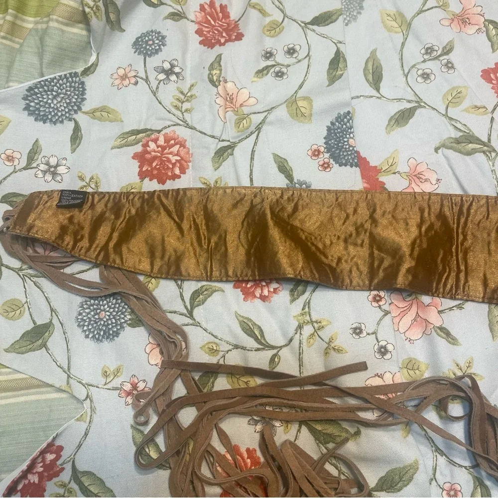 Leather Floral Embroidered Floral Stitched Belt